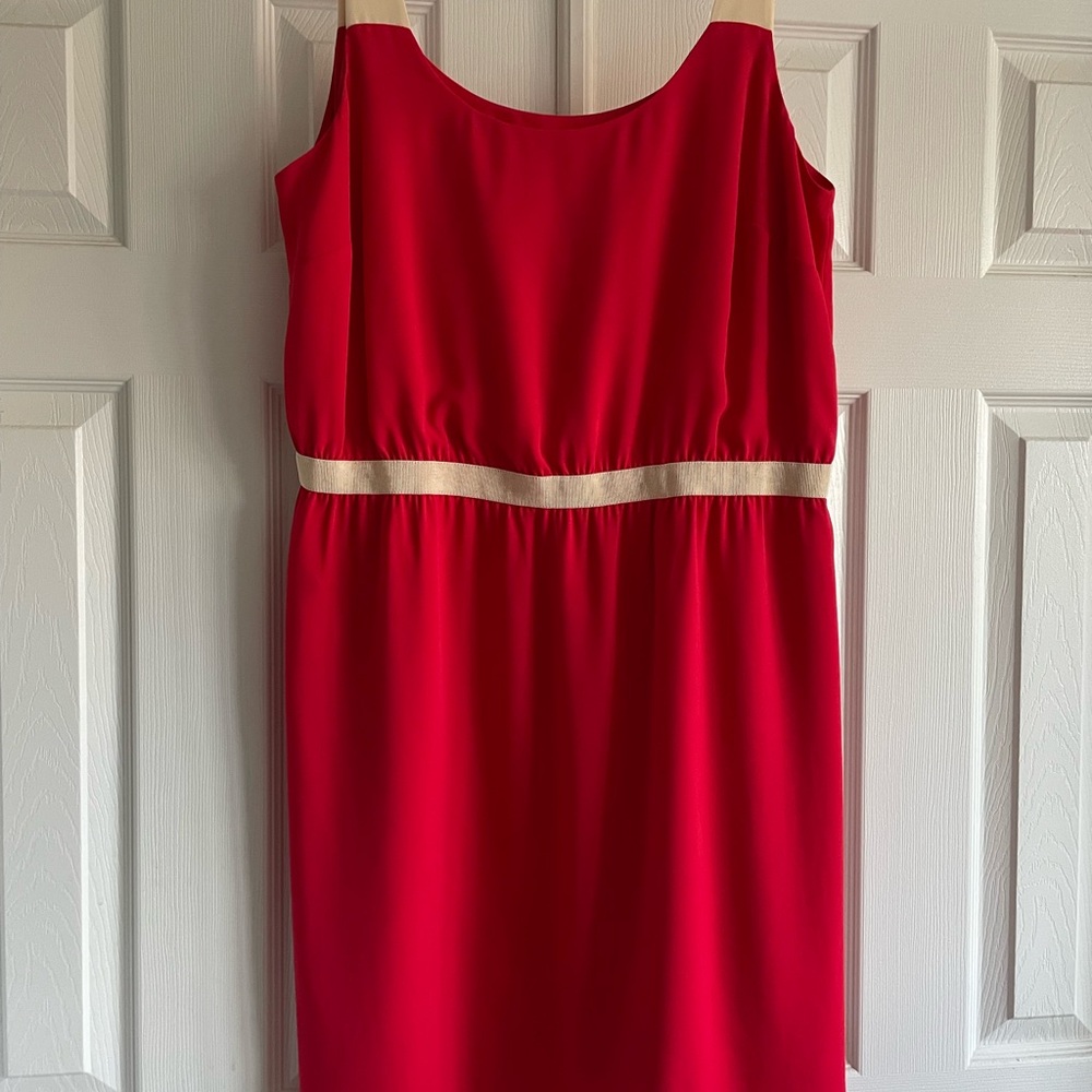 Elegant Coral Sleeveless Dress